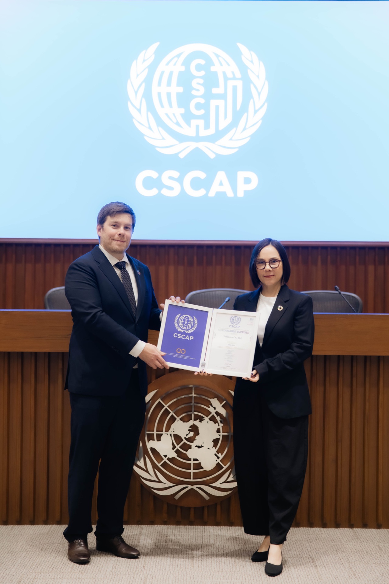 ตัวแทน Tellscore รับประกาศนียบัตร Sustainable Supplier จาก CSCAP